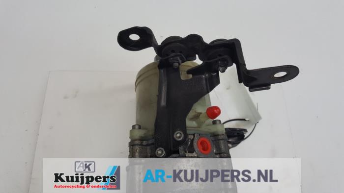 Stuurbekrachtiging Pomp - Volkswagen Fox