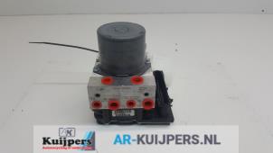 Gebruikte ABS Pomp Landrover Range Rover Sport (LS) 2.7 TDV6 24V Prijs € 50,00 Margeregeling aangeboden door Autorecycling Kuijpers