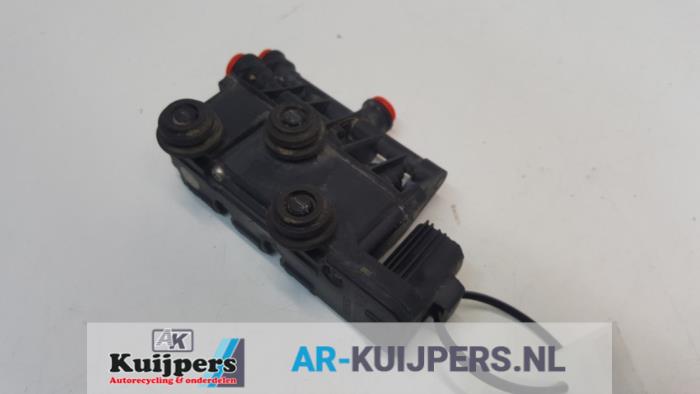 Luchtvering module - Landrover Range Rover Sport