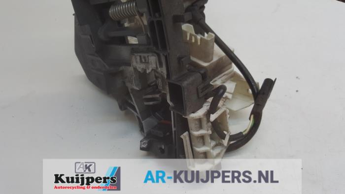 Deurslot Mechaniek 4Deurs links-voor - Mercedes A-Klasse