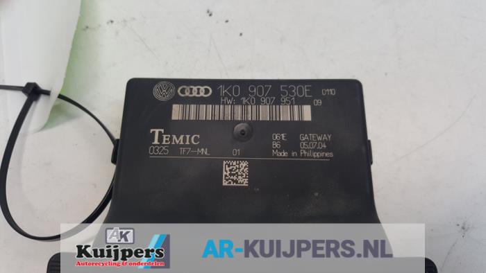 Centrale Deurvergrendelings Module - Volkswagen Caddy