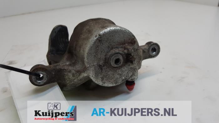 Remklauw (Tang) links-voor - Kia Sportage
