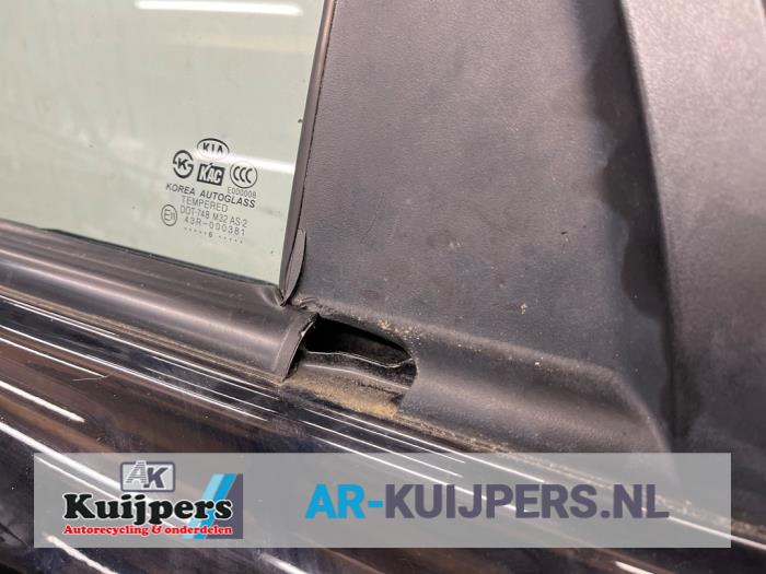 Portier 4Deurs links-achter - Kia Sportage