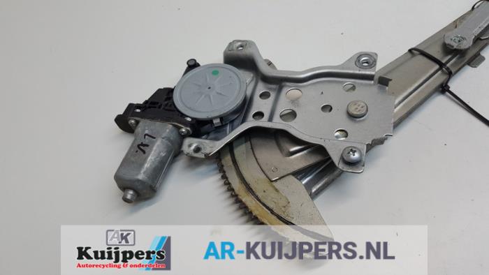 Ruitmechaniek 4Deurs links-voor - Opel Agila