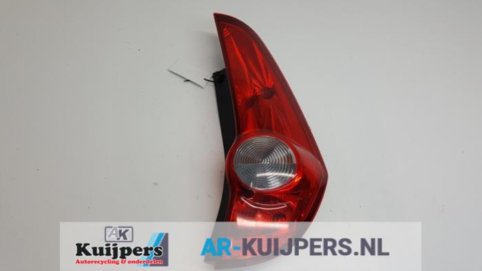 Achterlicht rechts - Opel Agila