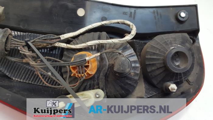Achterlicht rechts - Opel Agila