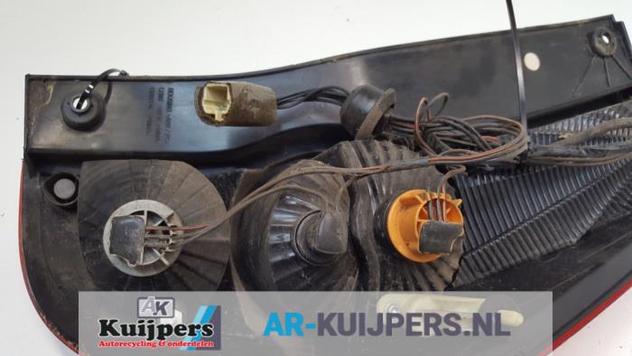 Achterlicht links - Opel Agila