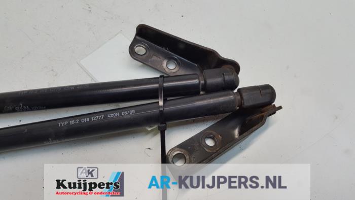 Set Gasdempers Achterklep - Opel Agila
