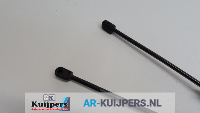 Set Gasdempers Achterklep - Opel Agila