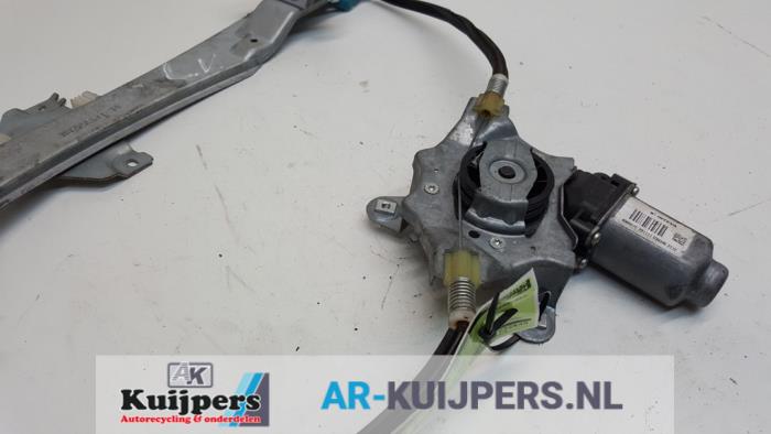 Ruitmechaniek 2Deurs links-voor - Renault Twingo