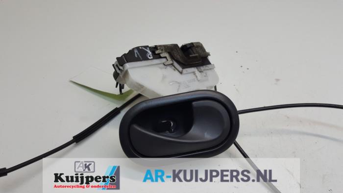 Deurslot Mechaniek 2Deurs rechts - Renault Twingo