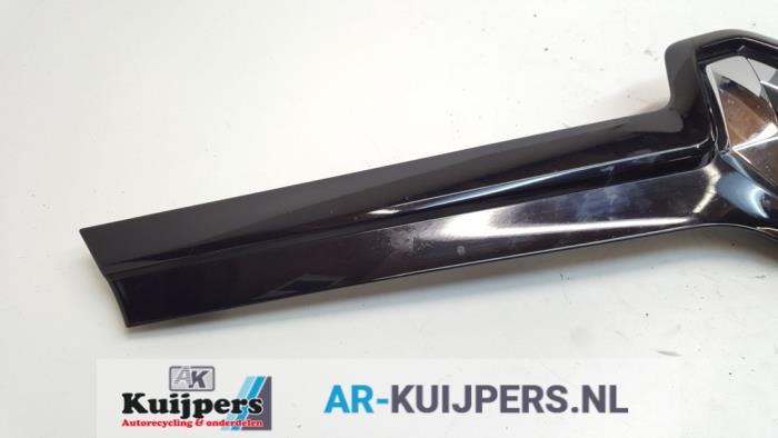 Grille - Renault Twingo