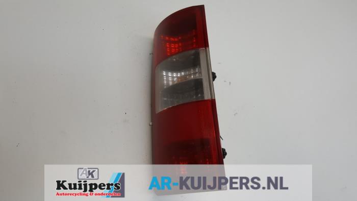 Achterlicht links - Ford Transit Connect