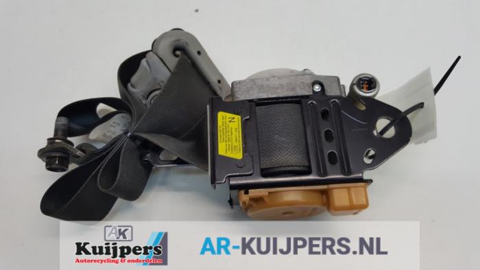 Veiligheidsgordel links-voor - Mitsubishi Lancer