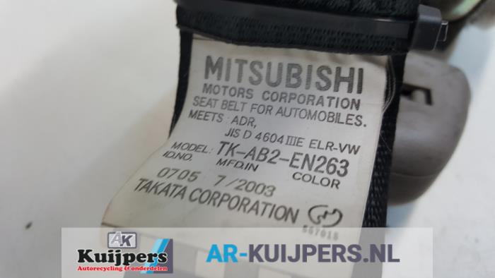 Veiligheidsgordel links-voor - Mitsubishi Lancer