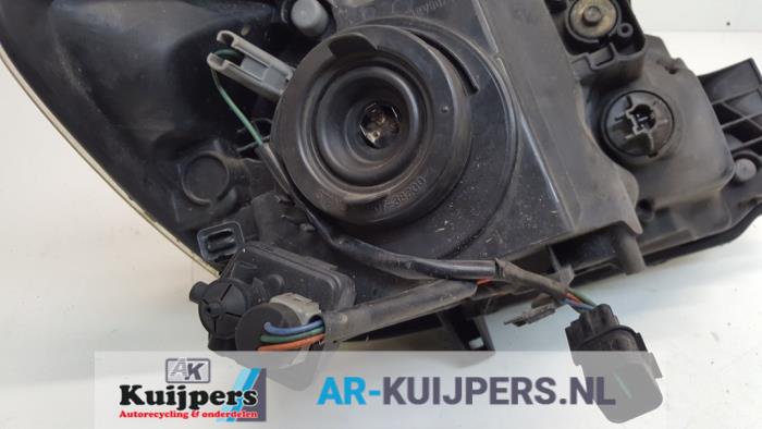 Koplamp links - Mitsubishi Lancer