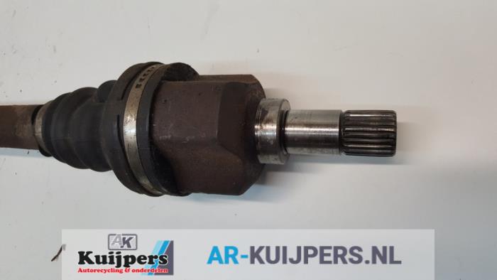Aandrijfas links-voor - Peugeot 407