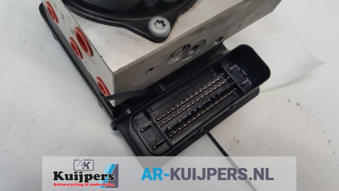 ABS Pomp - Mercedes C-Klasse