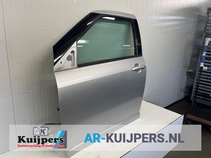 Portier 4Deurs links-voor - Suzuki Swift