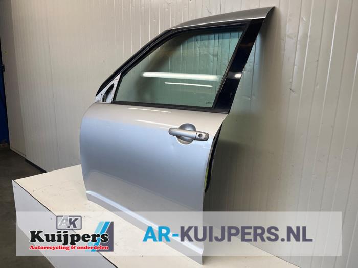 Portier 4Deurs links-voor - Suzuki Swift