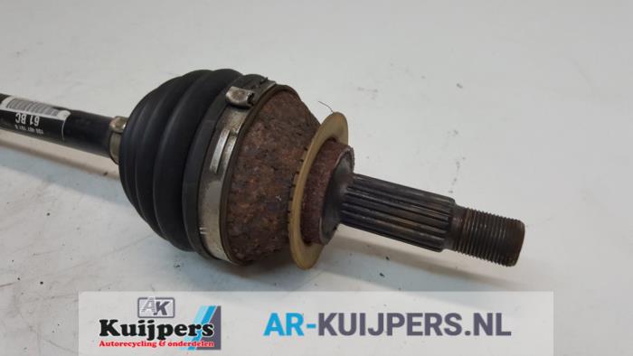 Aandrijfas links-voor - Volkswagen UP