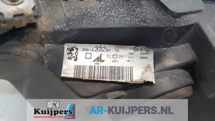 Koplamp rechts - Peugeot 307