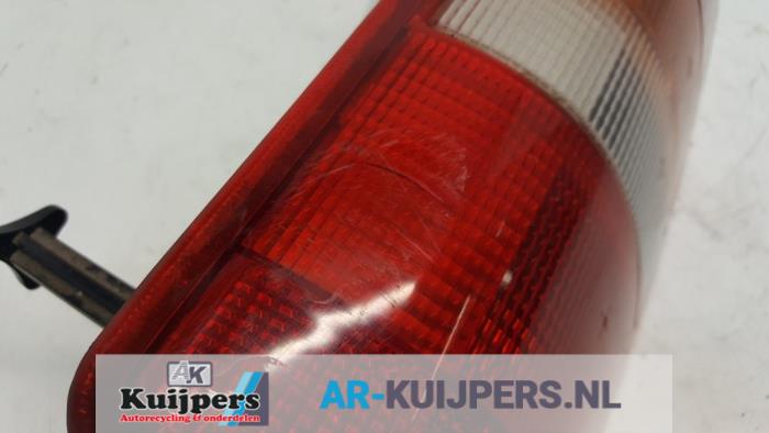 Achterlicht links - Peugeot Expert