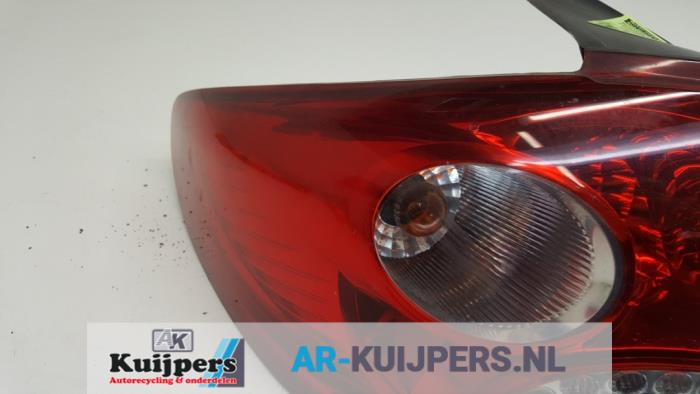 Achterlicht links - Peugeot 206 PLUS