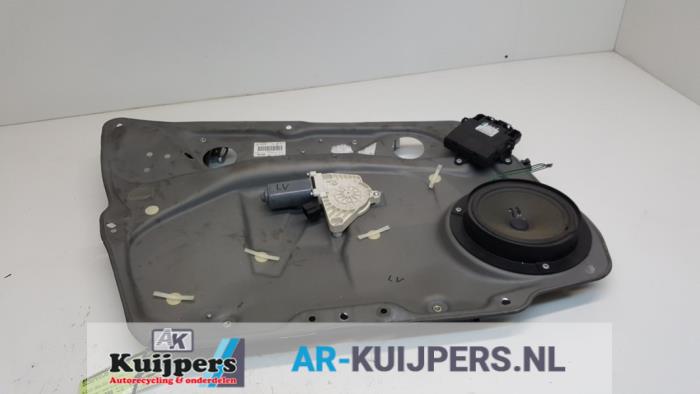 Ruitmechaniek 4Deurs links-voor - Mercedes B-Klasse