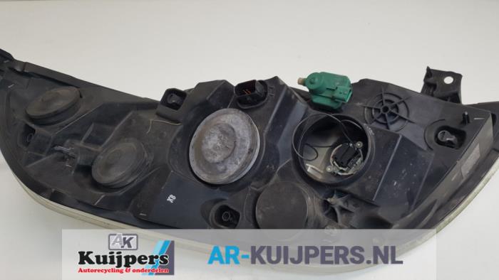Koplamp links - Renault Master