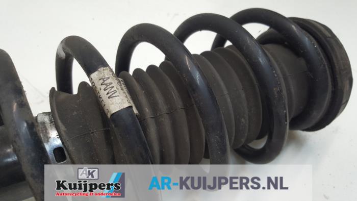Schokdemperpoot links-voor - Opel Mokka