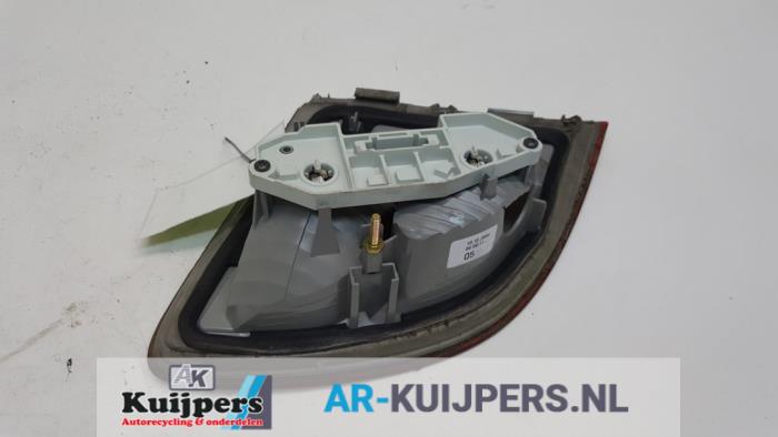 Achterlicht links - Mercedes E-Klasse