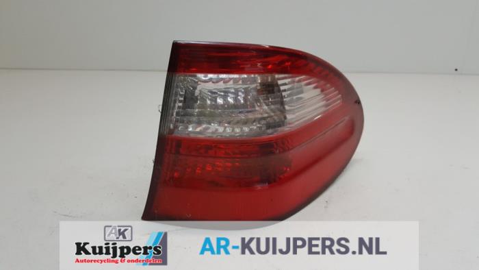 Achterlicht rechts - Mercedes E-Klasse