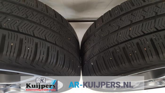 Velgen set + banden - Fiat Punto