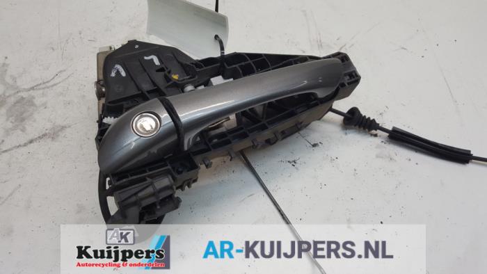 Deurslot Mechaniek 4Deurs links-voor - Mercedes B-Klasse