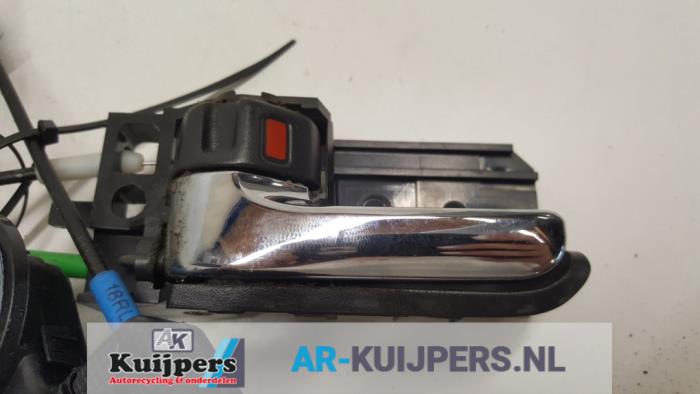 Deurslot Mechaniek 4Deurs links-achter - Toyota Avensis