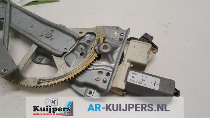 Ruitmechaniek 4Deurs links-voor - Toyota Avensis