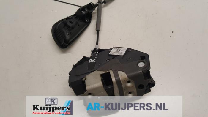 Deurslot Mechaniek 4Deurs rechts-achter - Ford Focus