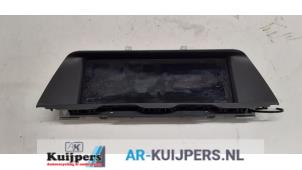 Gebruikte Display Interieur BMW 5 serie (F10) 530i 24V Prijs € 100,00 Margeregeling aangeboden door Autorecycling Kuijpers
