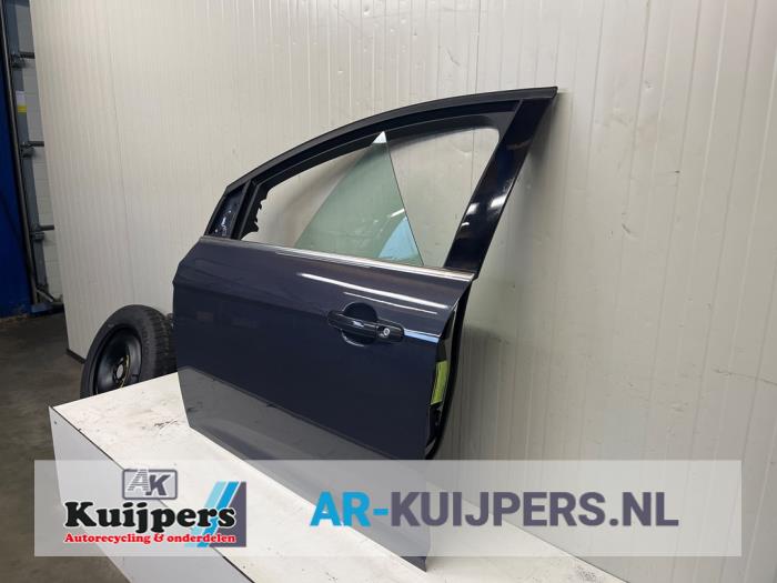 Portier 4Deurs links-voor - Ford Focus