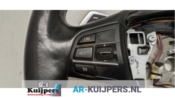 Stuurwiel - BMW 5-Serie