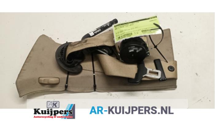 Veiligheidsgordel links-voor - BMW 5-Serie