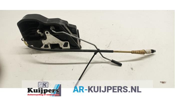 Deurslot Mechaniek 4Deurs rechts-voor - BMW 5-Serie