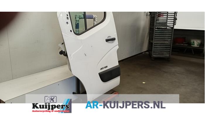 Portier 2Deurs links - Renault Master
