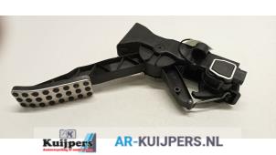Gebruikte Gaspedaal Mercedes B (W245) 1.5 B-150 16V Prijs € 25,00 Margeregeling aangeboden door Autorecycling Kuijpers
