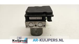 Gebruikte ABS Pomp Mercedes B (W245) 1.5 B-150 16V Prijs € 35,00 Margeregeling aangeboden door Autorecycling Kuijpers
