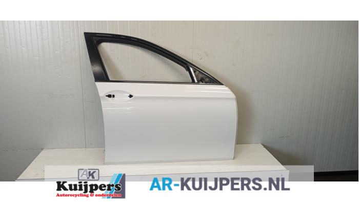 Portier 4Deurs rechts-voor - BMW 5-Serie