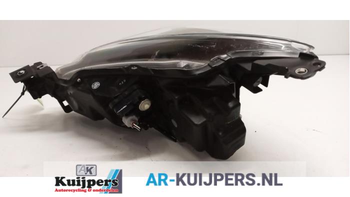 Koplamp rechts - Mazda 2.