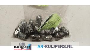 Gebruikte Wielmoer Ford S-Max (GBW) 2.5 Turbo 20V Prijs € 20,00 Margeregeling aangeboden door Autorecycling Kuijpers