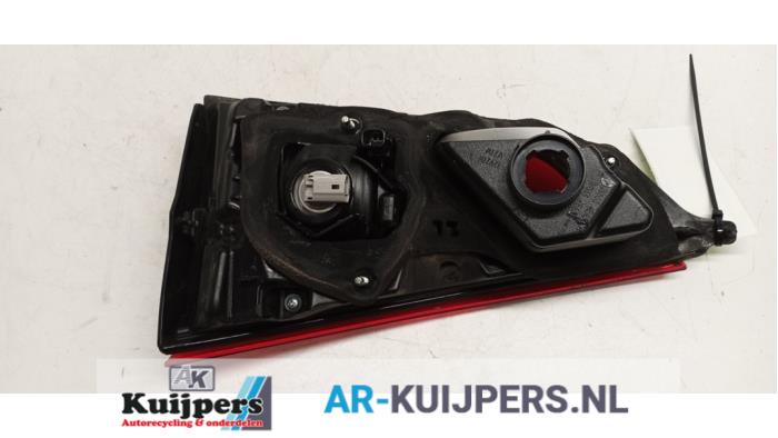 Achterlicht links - Nissan Qashqai